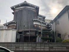 明石　神戸　加古川　外壁塗装　外構工事　焼き板　古民家